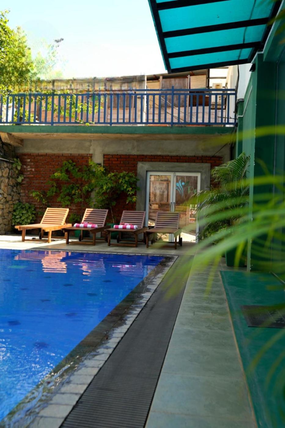 Pub Ceylon Hostel Элла Экстерьер фото